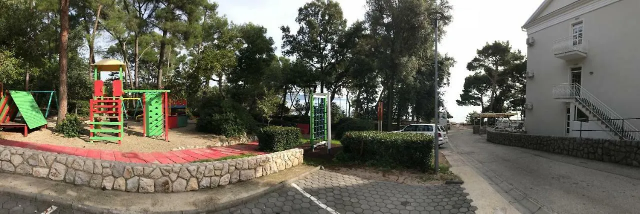 Sesar Apartments Krk - No. 1 Iva Krk Town 0*,  Croazia